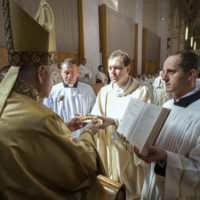 11. Kněžské svěcení J. Rothschedl a M. Štrunc