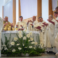 27. Kněžské svěcení J. Rothschedl a M. Štrunc