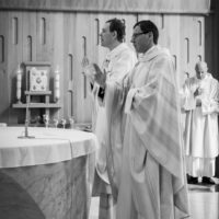 32. Kněžské svěcení J. Rothschedl a M. Štrunc