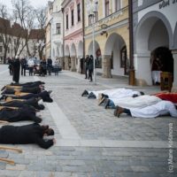 Třeboň: velkopáteční obřady pod širým nebem