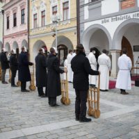 5. Třeboň: velkopáteční obřady pod širým nebem