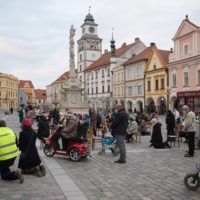 8. Třeboň: velkopáteční obřady pod širým nebem