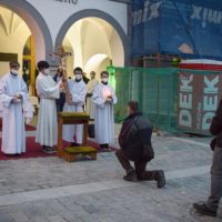 11. Třeboň: velkopáteční obřady pod širým nebem