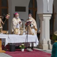 4. Třeboň: Slavnost Zmrtvýchvstání Páně pod širým nebem