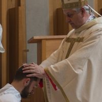 Č. Budějovice: kněžské svěcení V. JAKOVIĆE