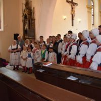 4. Krojovaná mše svatá v Lomnici nad Lužnicí