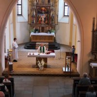 10. Krojovaná mše svatá v Lomnici nad Lužnicí