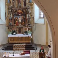 5. Krojovaná mše svatá v Lomnici nad Lužnicí