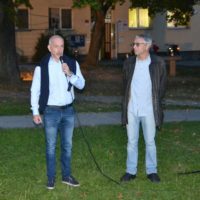 12. PRVNÍ ROZSVÍCENÍ VĚŽE A VĚŽNÍCH HODIN NA KOSTELE SV. VOJTĚCHA V Č. BUDĚJOVICÍCH