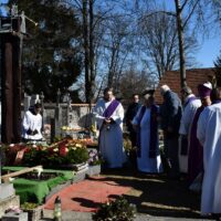 9. HARTVÍKOV: Pohřeb R. D. Jiřího CIHELNY