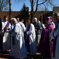 15. HARTVÍKOV: Pohřeb R. D. Jiřího CIHELNY