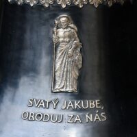 1. TUČAPY: svěcení nových zvonů