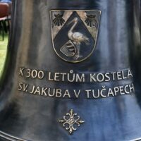 11. TUČAPY: svěcení nových zvonů