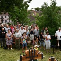 19. TUČAPY: svěcení nových zvonů