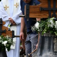 27. TUČAPY: svěcení nových zvonů