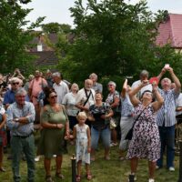 38. TUČAPY: svěcení nových zvonů