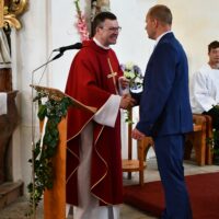 42. TUČAPY: svěcení nových zvonů