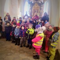 8. ŠEVĚTÍN: Besídka u betléma