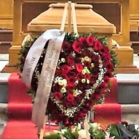 VELHARTICE: Pohřeb otce Jana Janouška