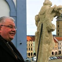 7. Č. BUDĚJOVICE: Slavnostní uložení ostatků bl. Jindřicha Libraria