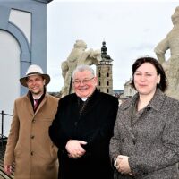 8. Č. BUDĚJOVICE: Slavnostní uložení ostatků bl. Jindřicha Libraria