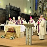 30. Č. BUDĚJOVICE: Slavnostní uložení ostatků bl. Jindřicha Libraria