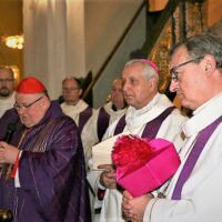 37. Č. BUDĚJOVICE: Slavnostní uložení ostatků bl. Jindřicha Libraria