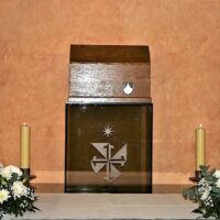 40. Č. BUDĚJOVICE: Slavnostní uložení ostatků bl. Jindřicha Libraria