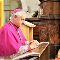 4. SOBĚSLAV: Biřmování