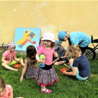 16. NEPOMUK: Den dětí na farní zahradě Arciděkanství