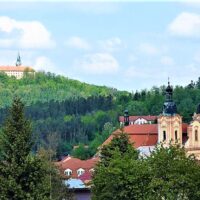 9. NEPOMUK: Svatojánský motorkář Michal