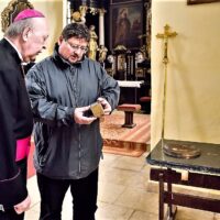 2. TŘEBOŇ: Vzpomínka na P. V. A. Bouze a trvalé sliby A. Kratochvíla