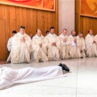 16. Č. BUDĚJOVICE: Jáhenské svěcení Vojtěcha Razimy