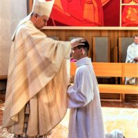 18. Č. BUDĚJOVICE: Jáhenské svěcení Vojtěcha Razimy