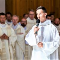 42. Č. BUDĚJOVICE: Jáhenské svěcení Vojtěcha Razimy