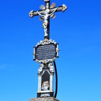 3. KESTŘANY: Slavnostní žehnání obnoveného kříže