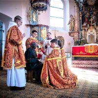 12. Kardinál Robert Sarah v Římově