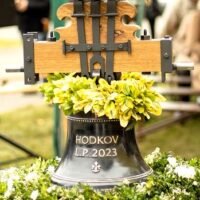 HODKOV: Poutní bohoslužba se svěcením zvonu