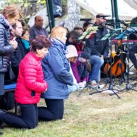 13. HODKOV: Poutní bohoslužba se svěcením zvonu