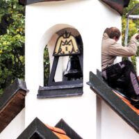 21. HODKOV: Poutní bohoslužba se svěcením zvonu