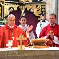 19. Biřmování v Prachaticích