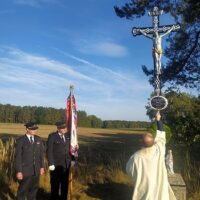 ZÁBOŘÍ: žehnání obnoveného kříže