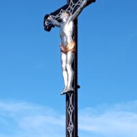 6. ZÁBOŘÍ: žehnání obnoveného kříže