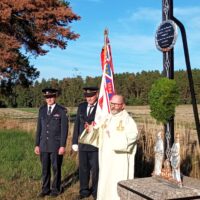 21. ZÁBOŘÍ: žehnání obnoveného kříže