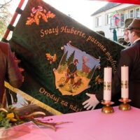 LAŽIŠTĚ: Svatohubertská slavnost k 60. výročí založení mysliveckého spolku