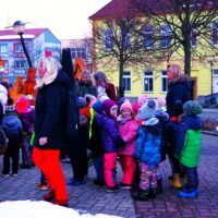 2. ŠEVĚTÍN: Koledování dětí u jesliček