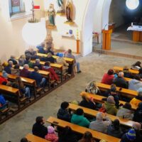 5. ŠEVĚTÍN: Koledování dětí u jesliček