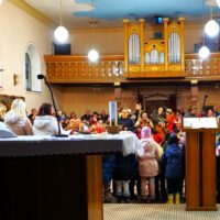 12. ŠEVĚTÍN: Koledování dětí u jesliček