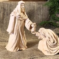 19. BECHYNĚ: Otec biskup Pavel požehnal unikátní pašijový betlém