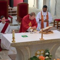 7. P. Anthony: svatodušní duchovní obnova